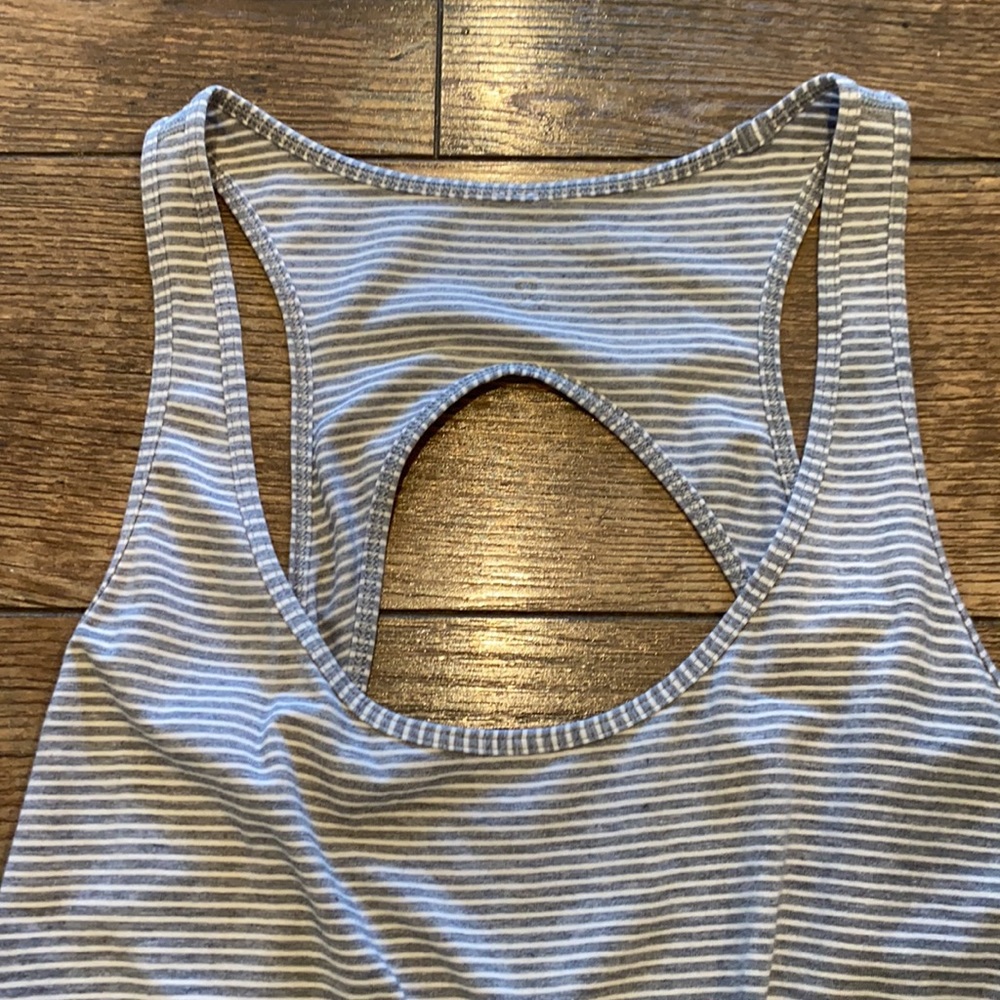Lululemon Ruched Back Dress - Picture 2 of 7